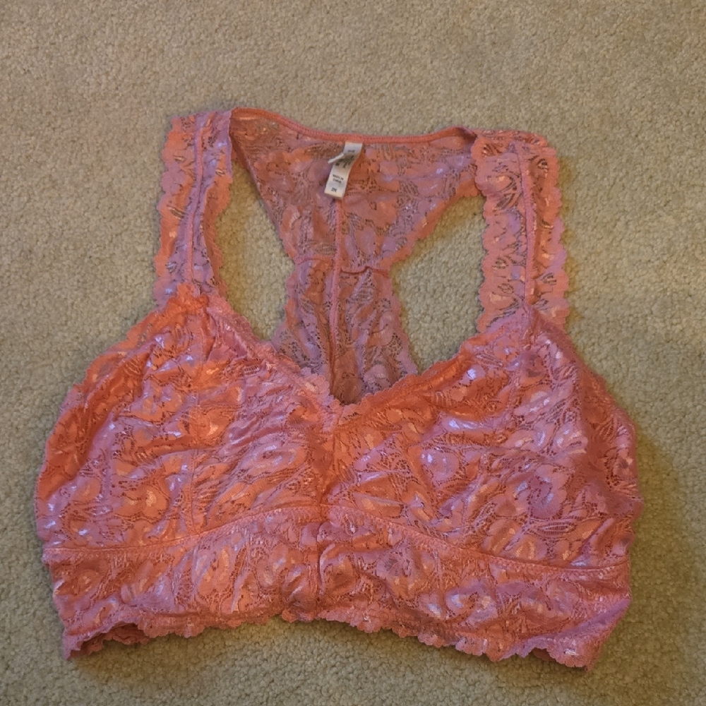 Zenana Outfitters Lace Bandeau in Coral